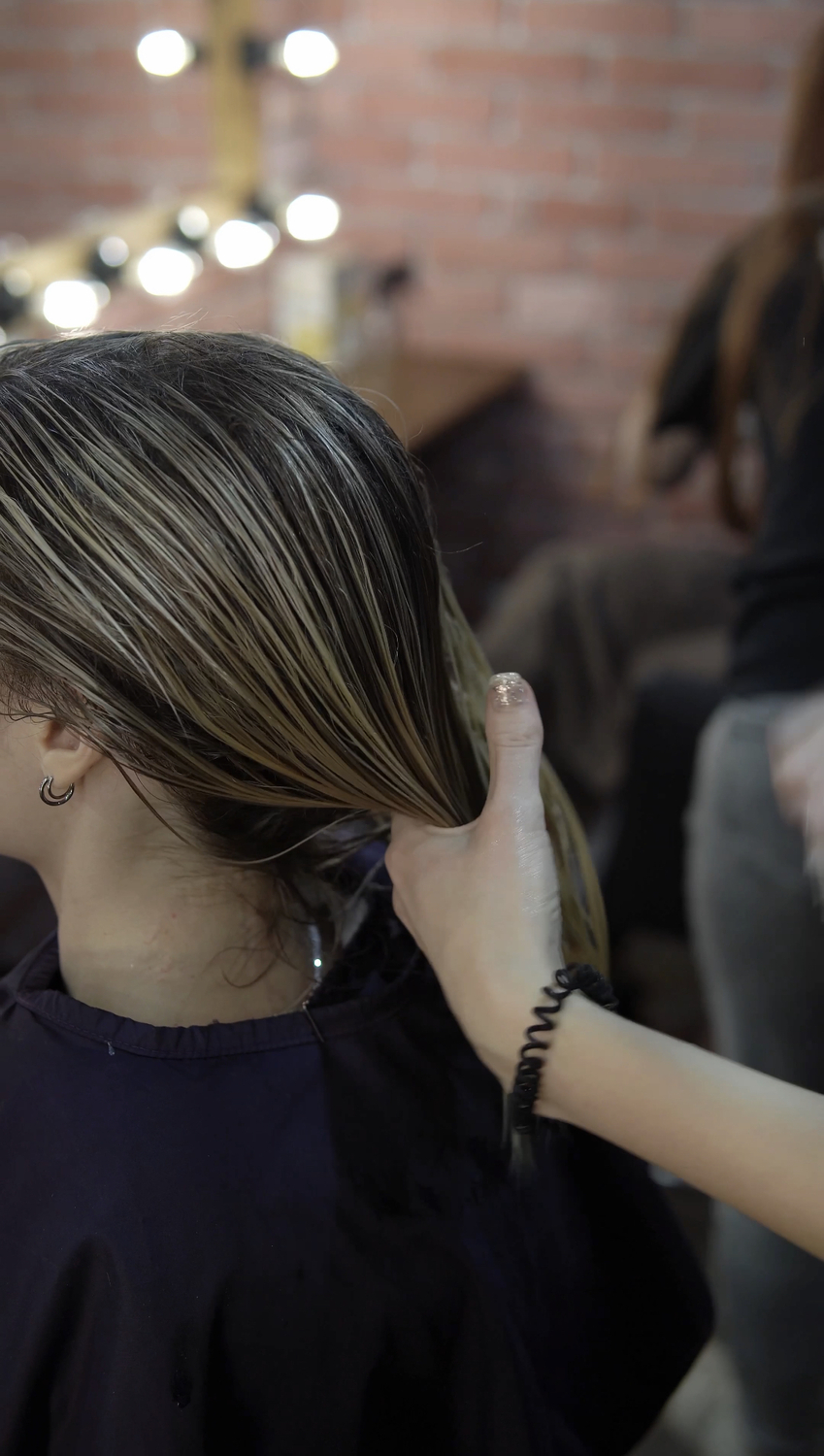 ПАРИКМАХЕРСКИЙ ЗАЛ